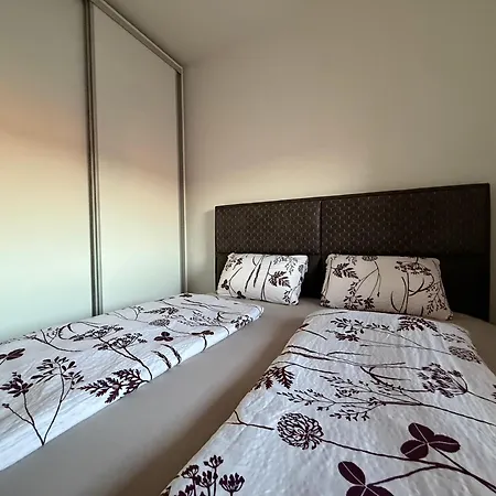 Uma Sarajevo #freeparking Apartman Lukavica